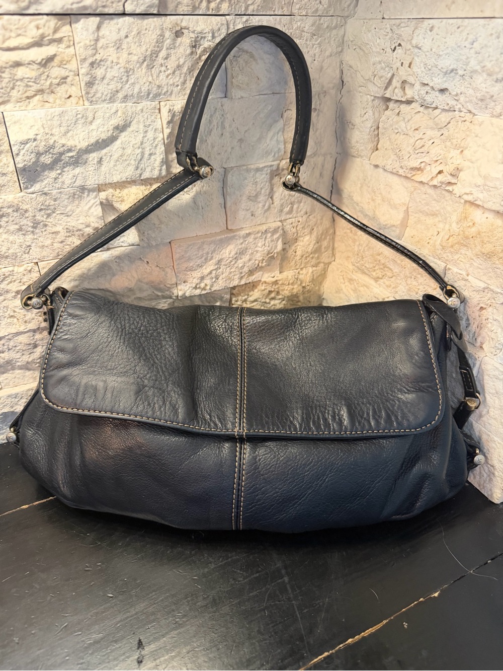 Liz Claiborne NYC Genuine Leather Shoulder Bag Black Est 1976 Purse